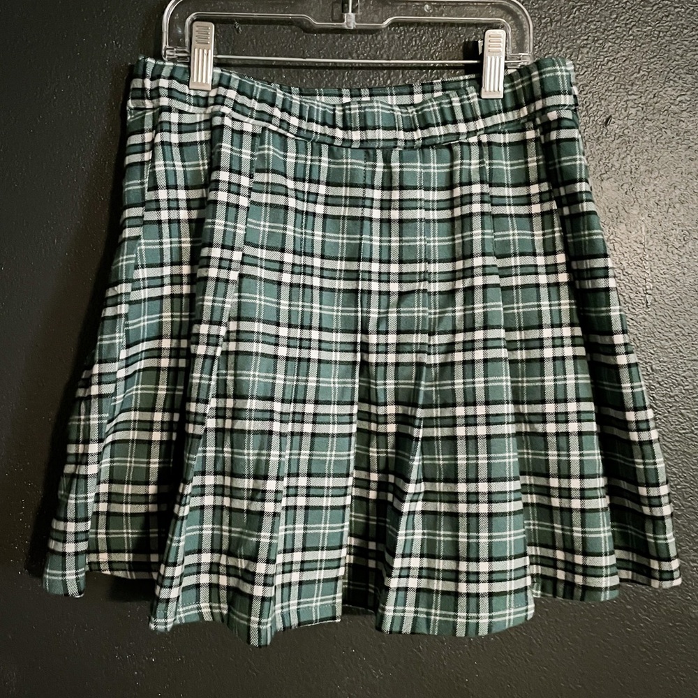 Hollister green plaid skirt